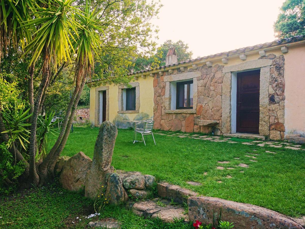 Agriturismo Desole Monti Екстериор снимка